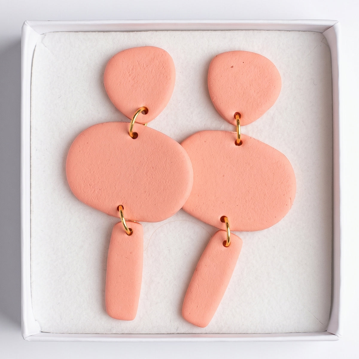 Big triple earrings pink
