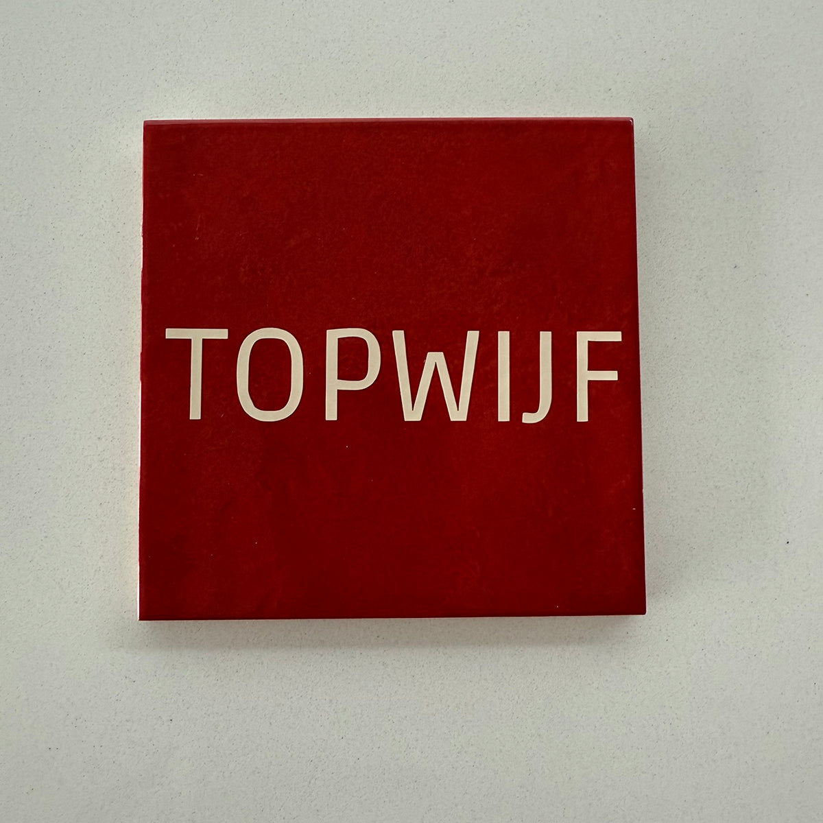 Tegel: Topwijf