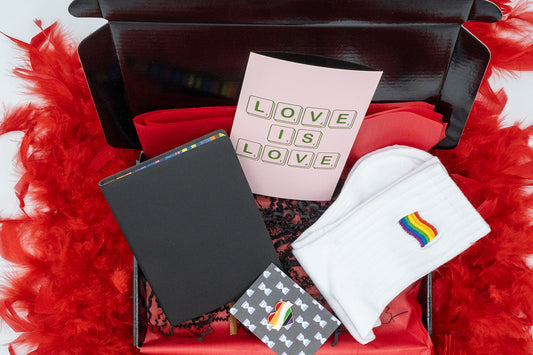 Love is love (Small)