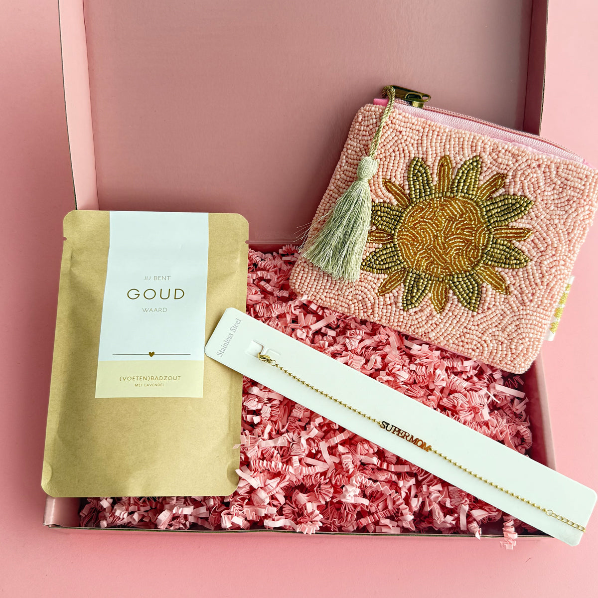 cadeaubox: Mom, you are a supermom