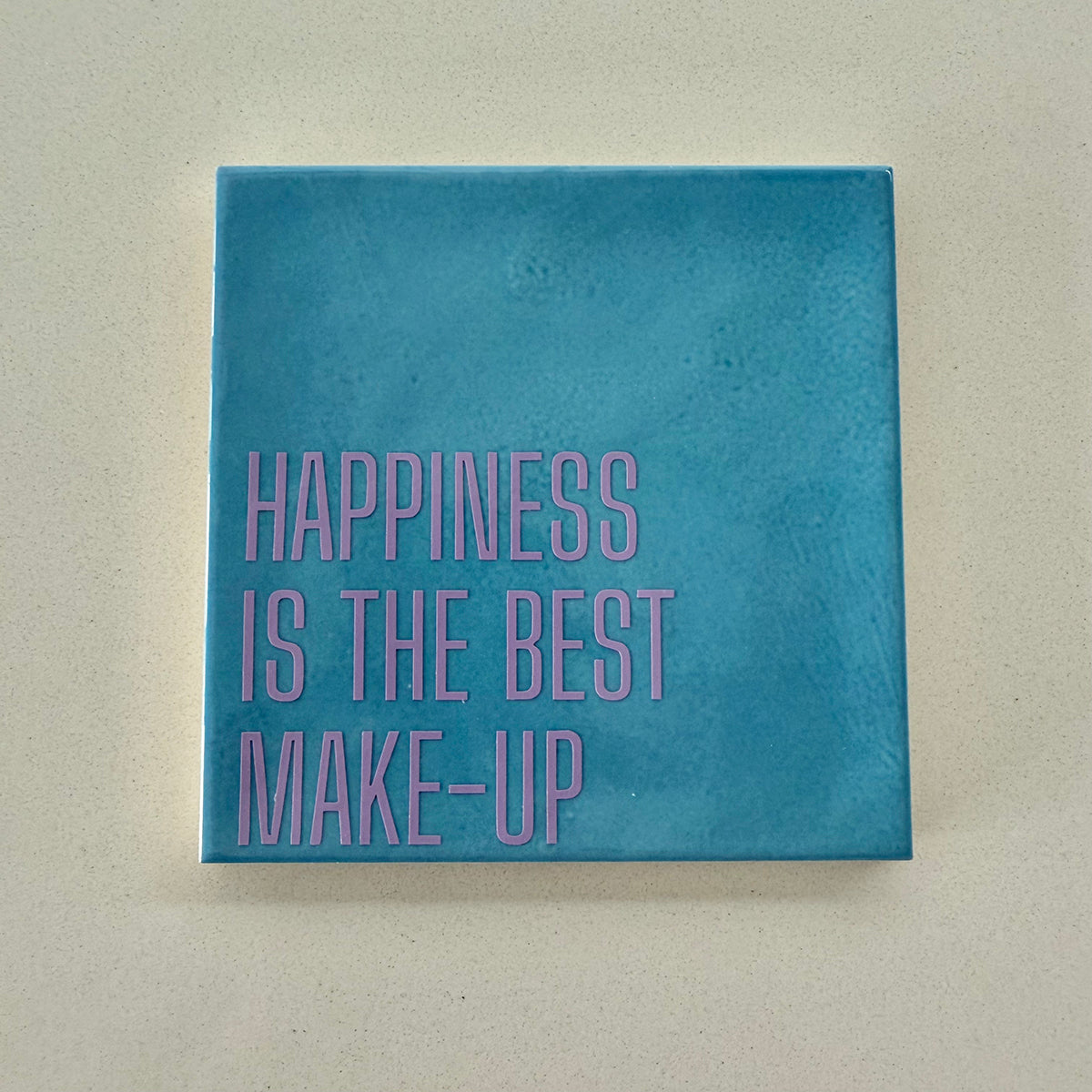 Tegel: Happiness is the best make-up