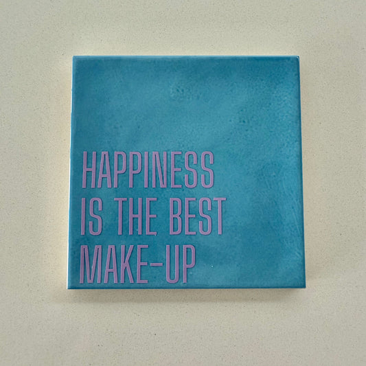 Tegel: Happiness is the best make-up