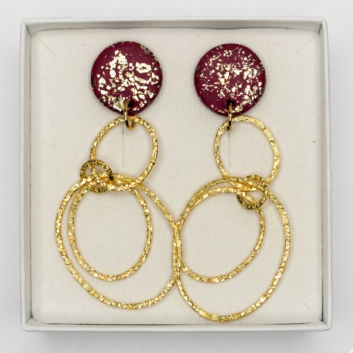 love and light earrings bordeaux